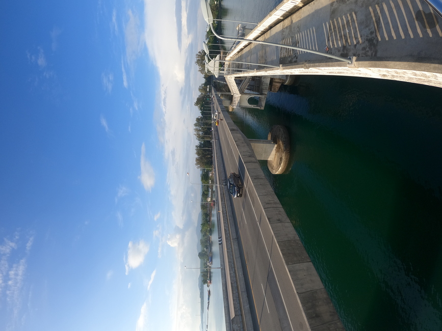 サラシン橋からの海が見える景色