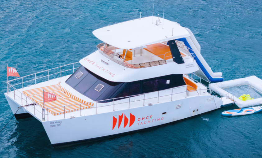 Whisky 48ft パワーカタマランヨットチャーター＆島巡りクルーズ