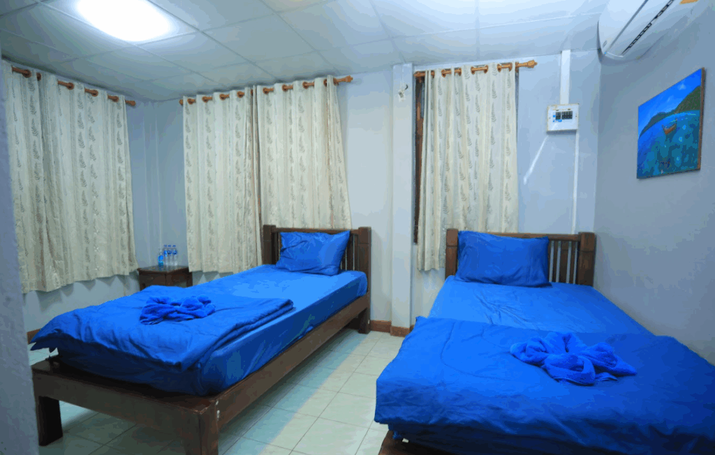 スリン諸島・バンガロー(エアコン付き)ツインベットの画像です