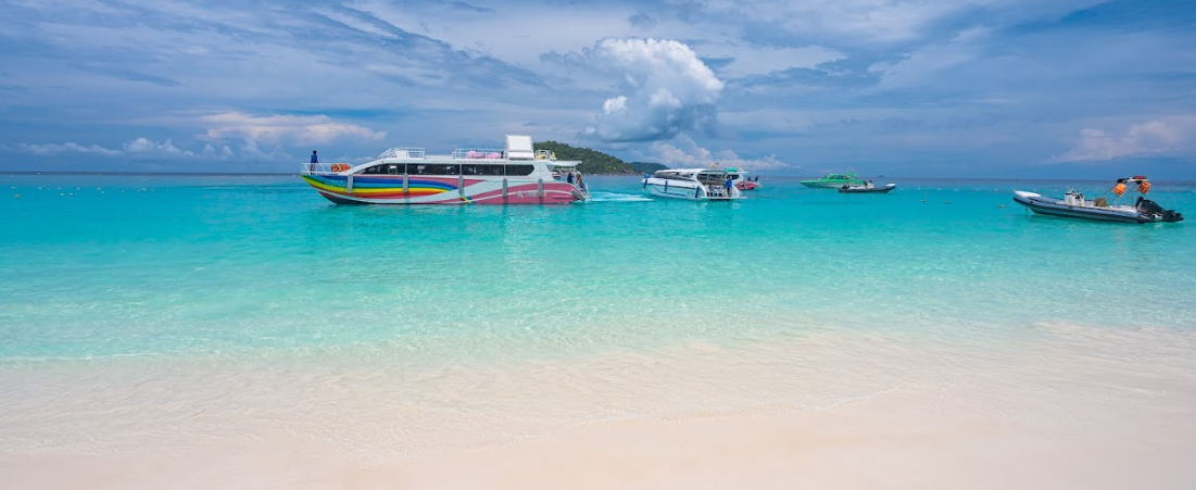 Lazy Similan Islands(レイジー・シミラン)|出発が遅い日帰りツアー【SeaStar号】