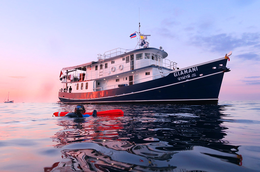 「MV Giamani（ジャマーニ号）」。 全5キャビン・最大10名限定のプレミアムな少人数制ダイブクルーズ