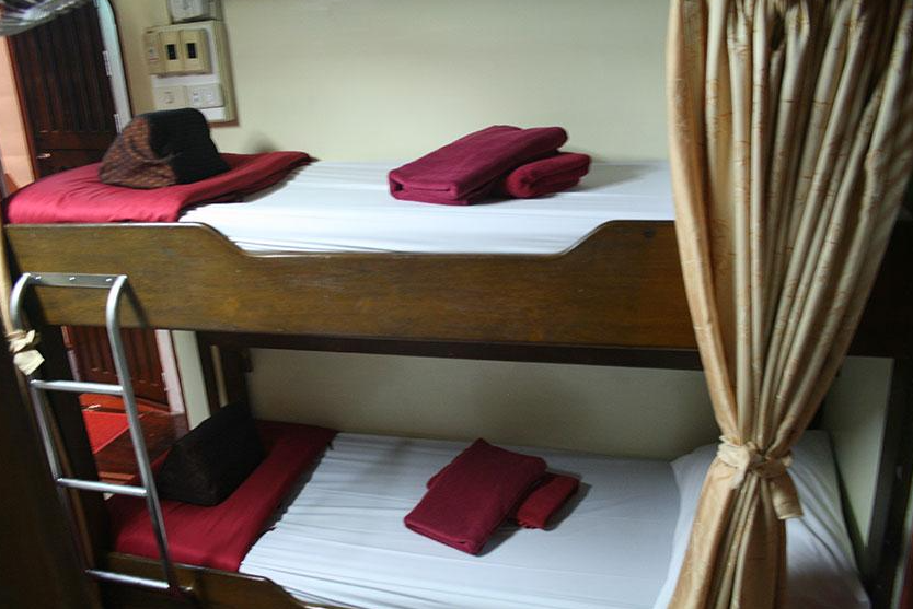 プーケット発の人気シミランダイブクルーズ「The Junk（ザ・ジャンク号）・クワッドキャビン