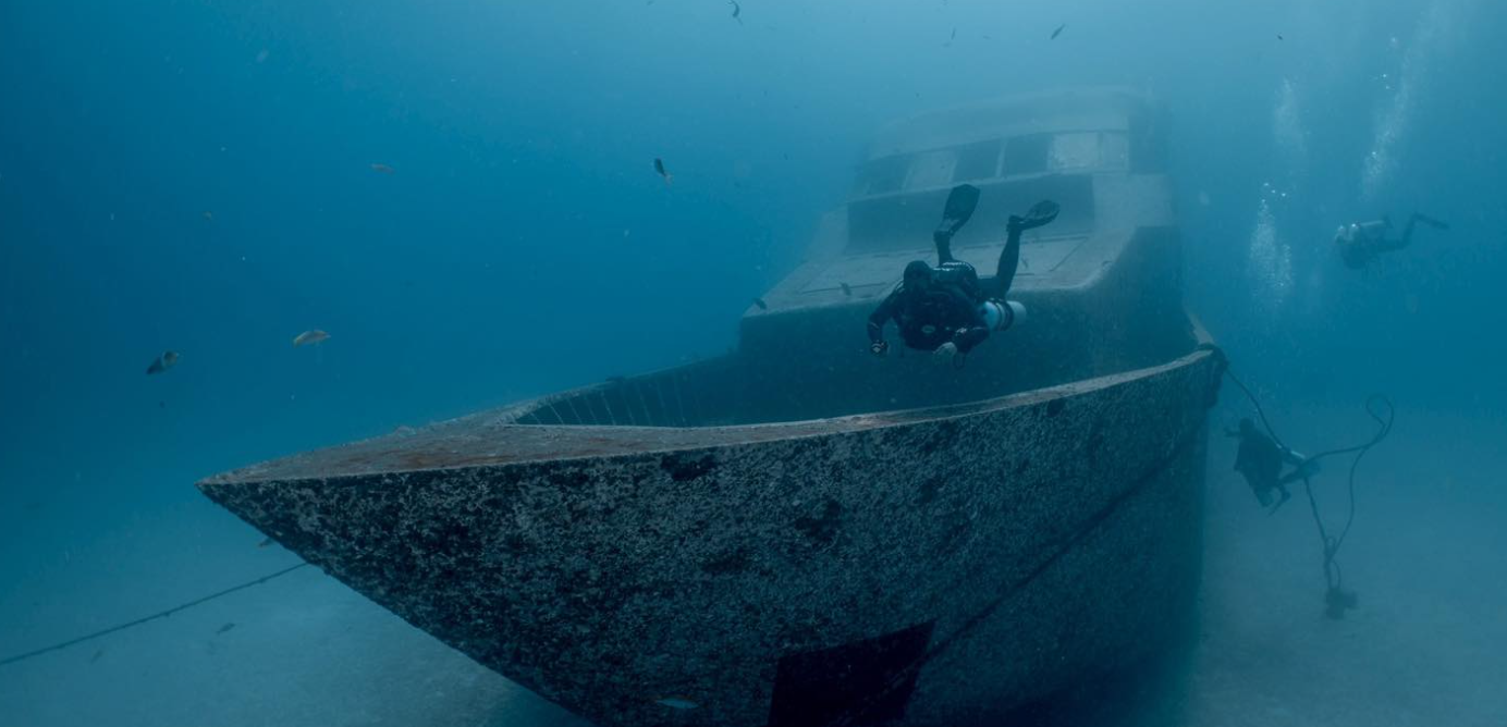 ラチャヤイ島＆ラチャノイ島サウスチップ｜mv. Fahsai号 ダイビングクルーズ
