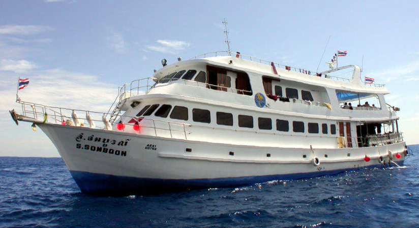 シミラン諸島ダイブクルーズ・ソンブーン号