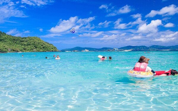 プーケット発コーラル島ツアー(ロングビーチ)