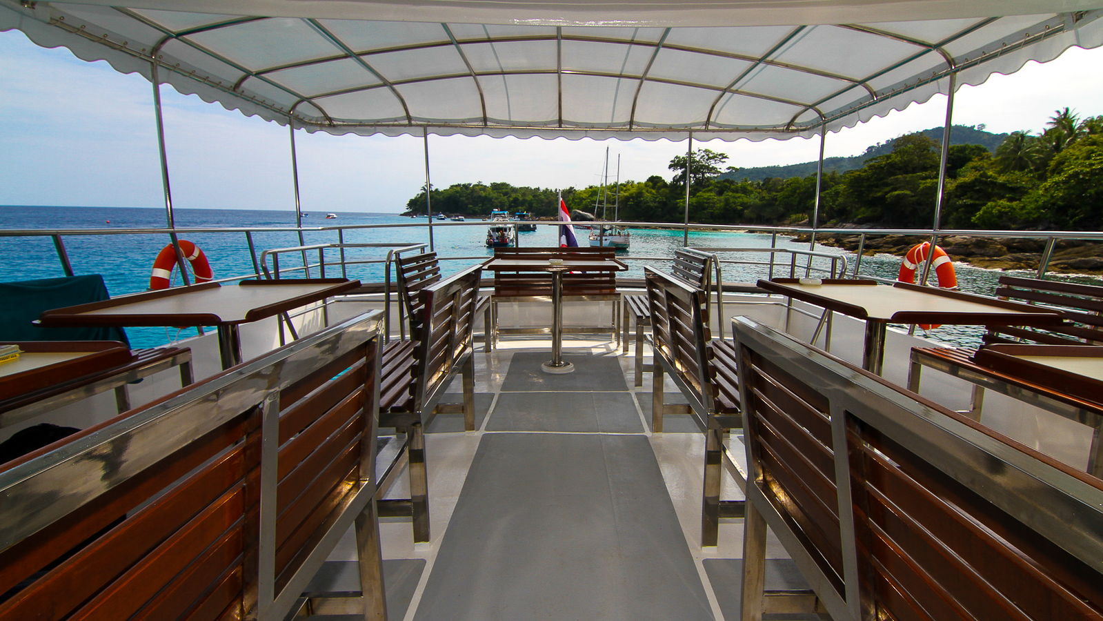 マーメイド号2階エリア